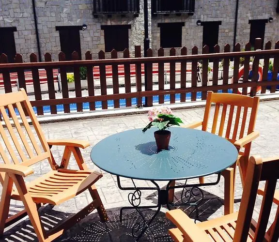 Semesterbostad Torres De Vallibierna Benasque