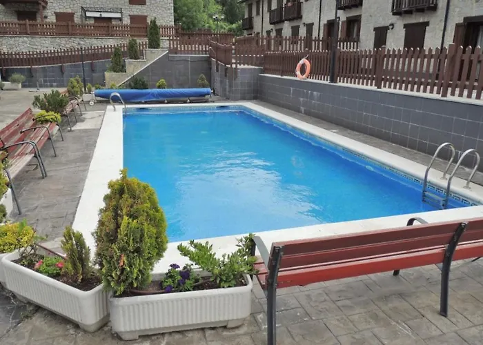 Semesterbostad Torres De Vallibierna Benasque